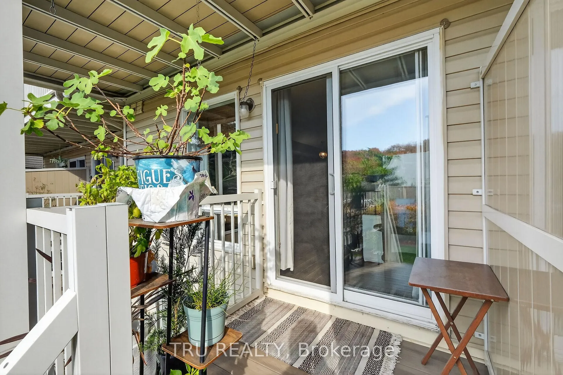 Photo 48 of 320 Cresthaven Drive, Ottawa, Barrhaven East — HOMEH