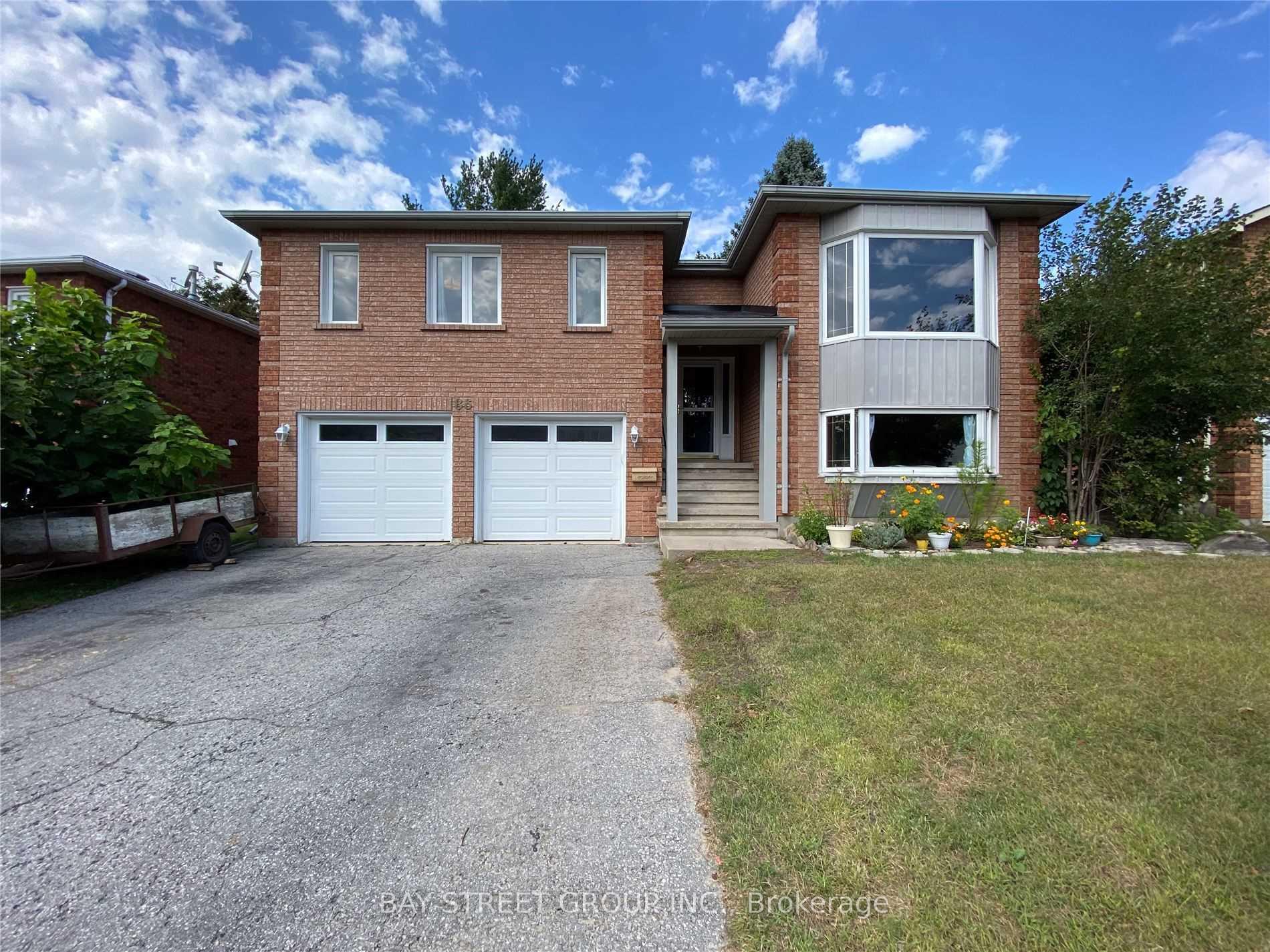 Photo 1 of Unit Upper, 86 Browning Trail, Barrie, Letitia Heights — HOMEH