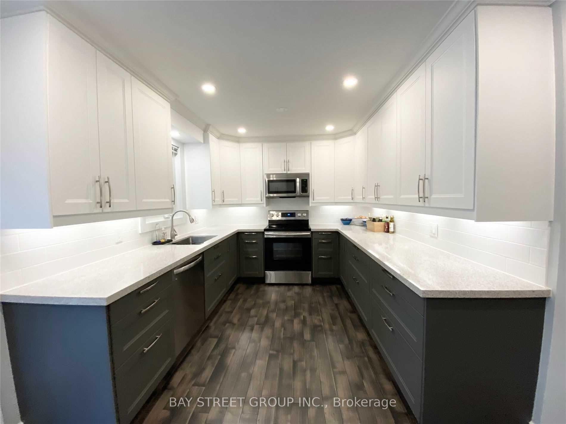 Photo 7 of Unit Upper, 86 Browning Trail, Barrie, Letitia Heights — HOMEH