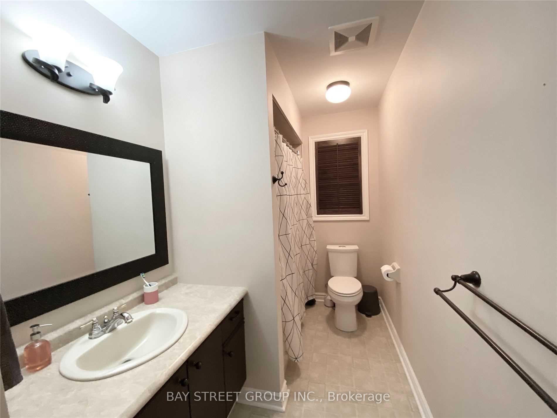Photo 12 of Unit Upper, 86 Browning Trail, Barrie, Letitia Heights — HOMEH