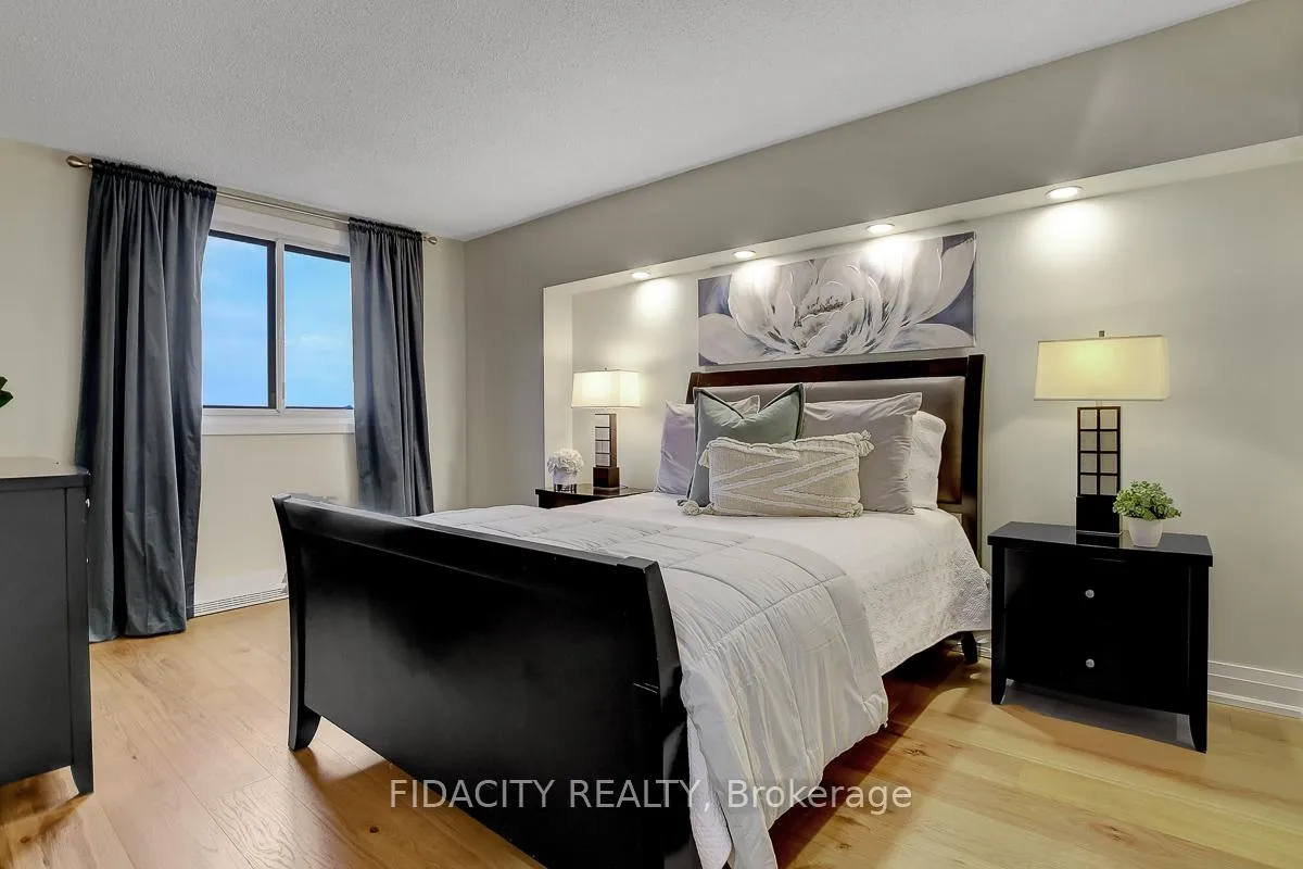 Photo 13 of Unit 908, 1195 Richmond Road, Ottawa, Woodroffe — HOMEH