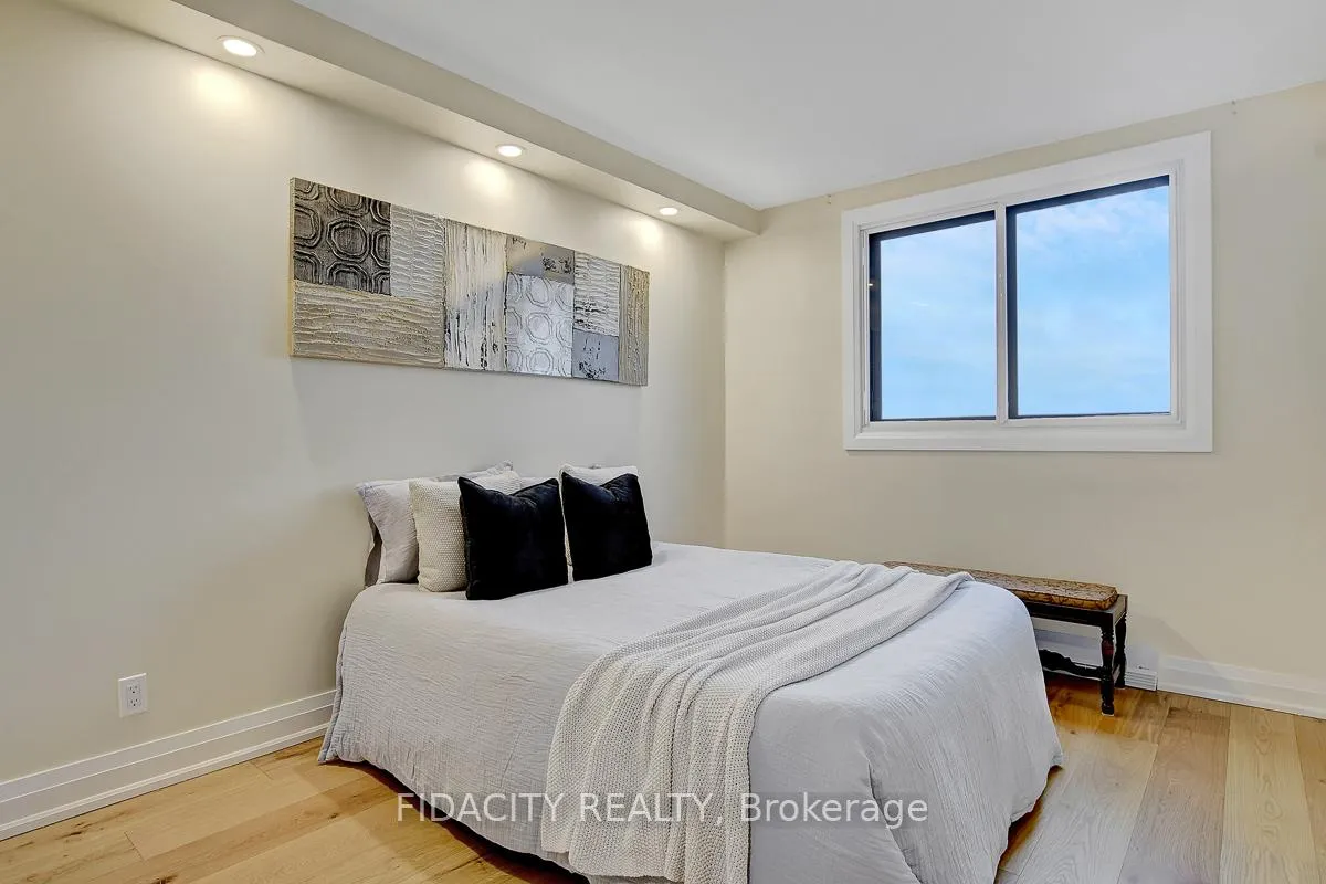 Photo 16 of Unit 908, 1195 Richmond Road, Ottawa, Woodroffe — HOMEH