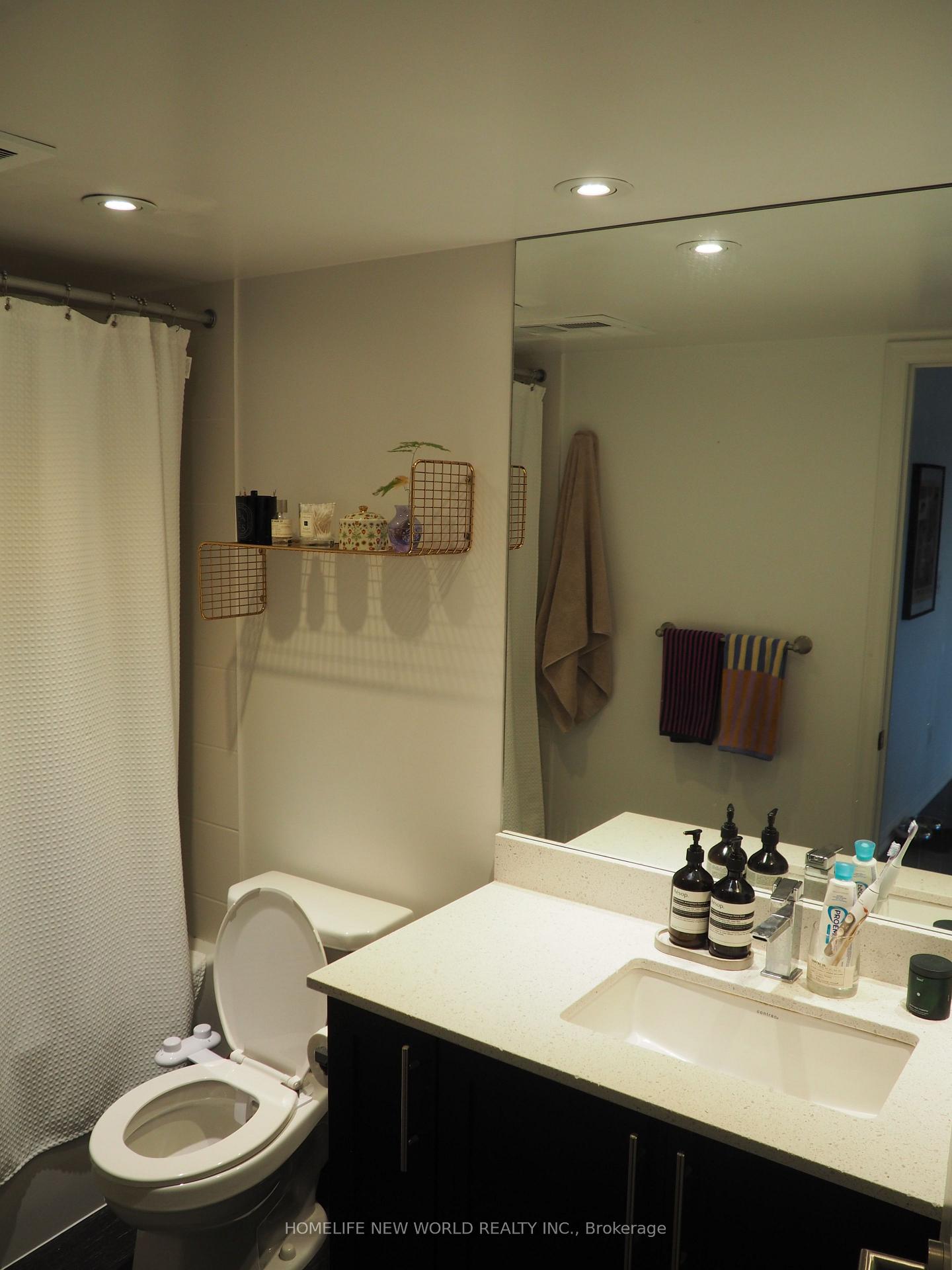 Photo 9 of Unit 1913, 400 Adelaide Street E, Toronto, Moss Park — HOMEH