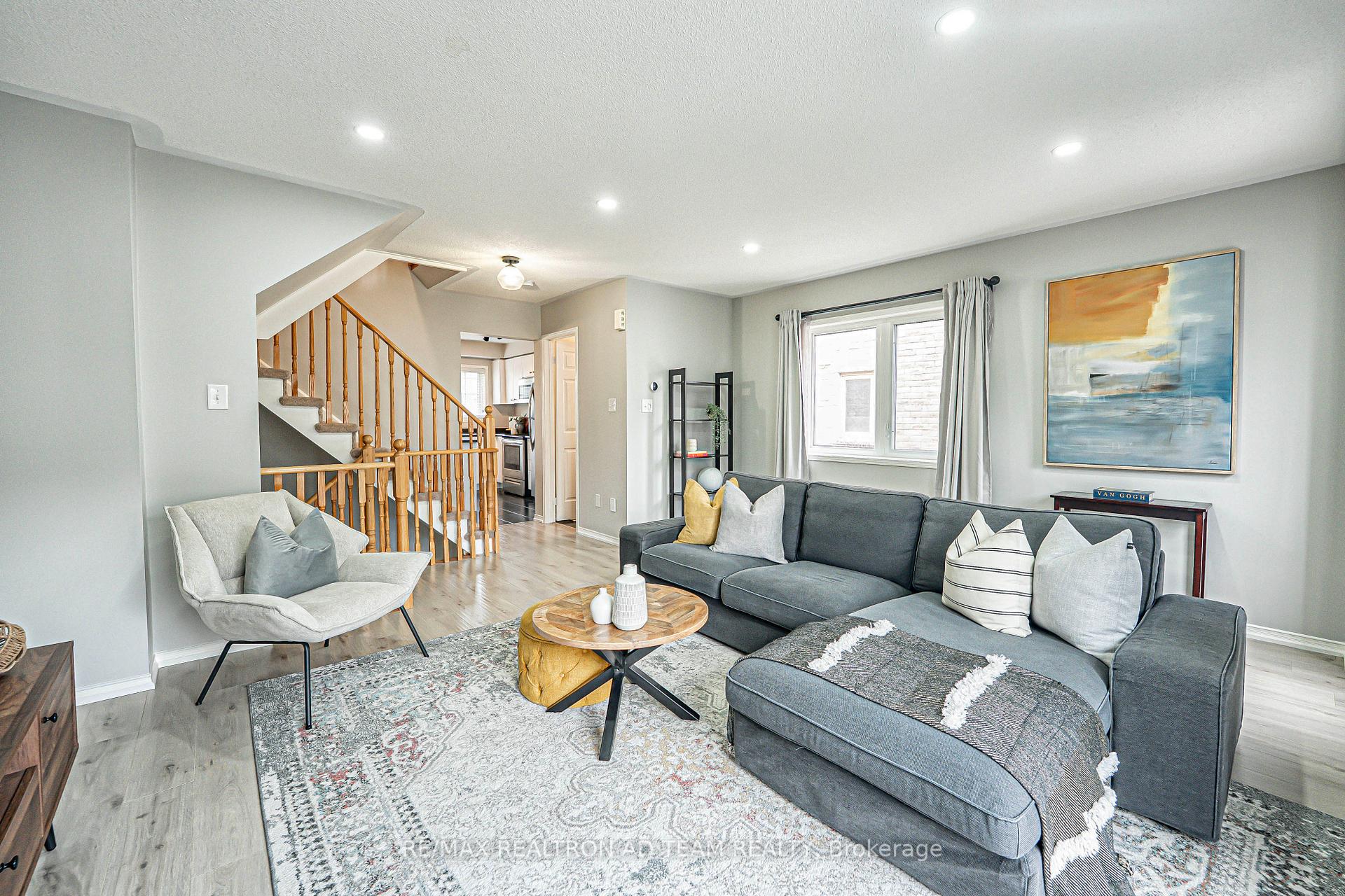 Photo 12 of 56 Barnham Street, Ajax, Central East — HOMEH