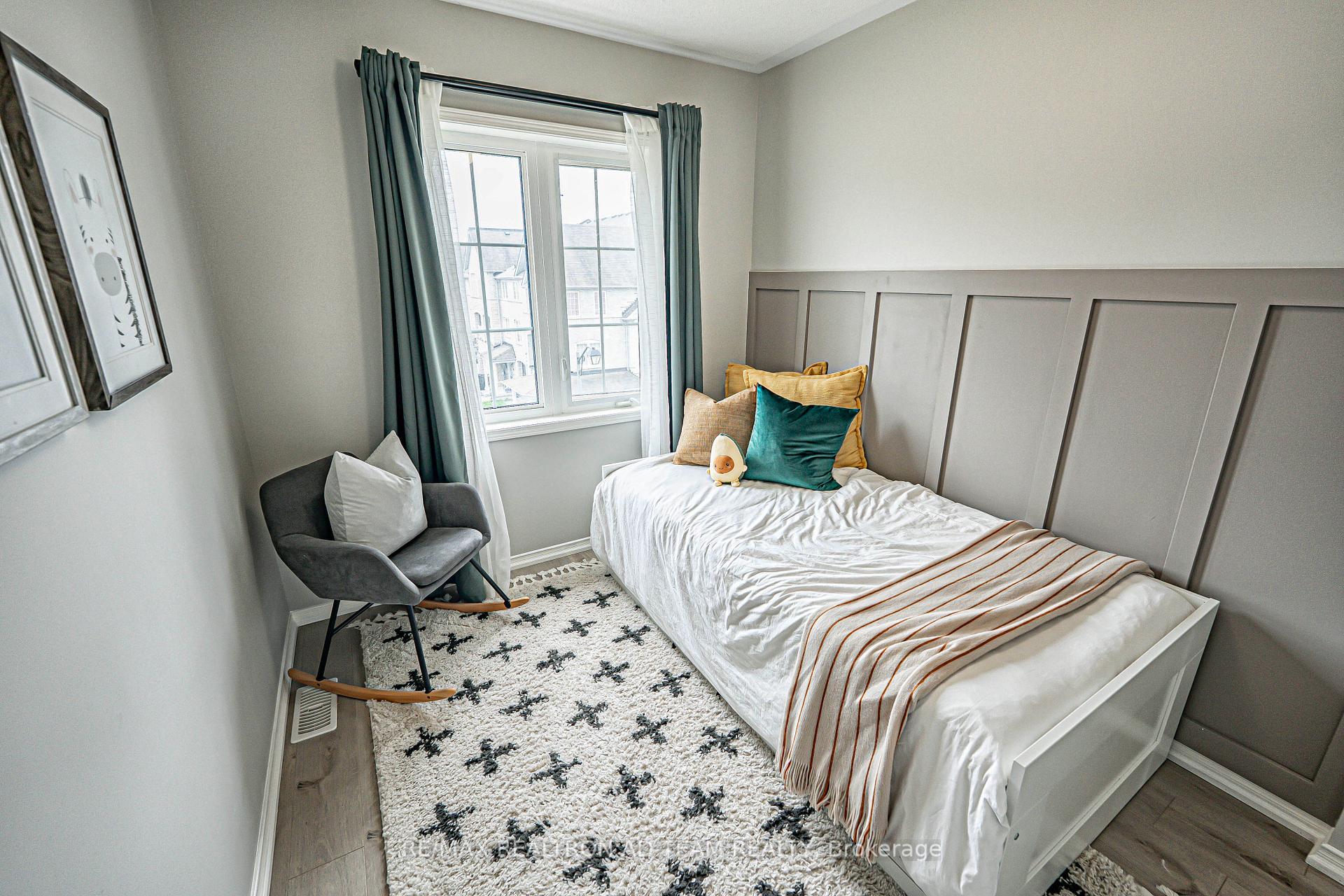 Photo 27 of 56 Barnham Street, Ajax, Central East — HOMEH