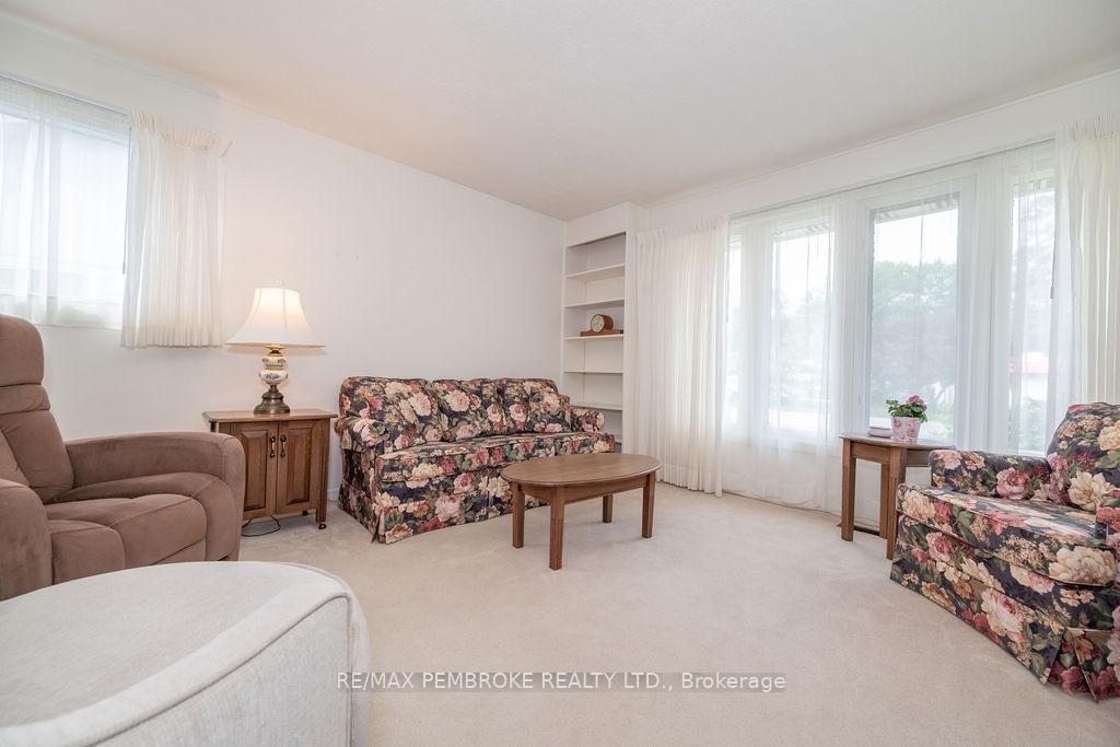 Photo 21 of 92 Glendale Avenue, Deep River — HOMEH