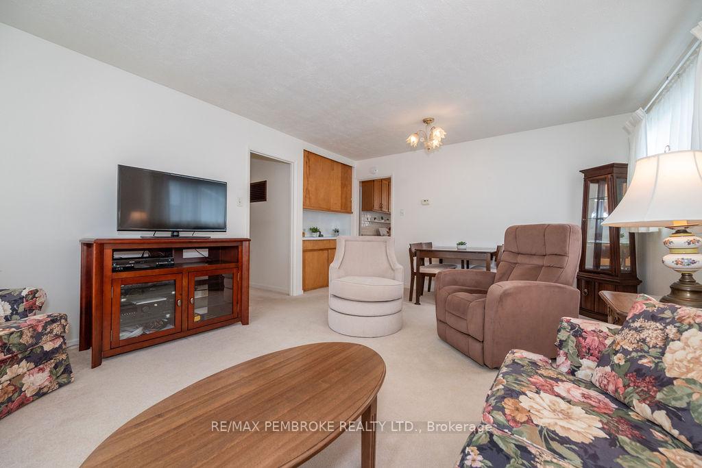Photo 22 of 92 Glendale Avenue, Deep River — HOMEH