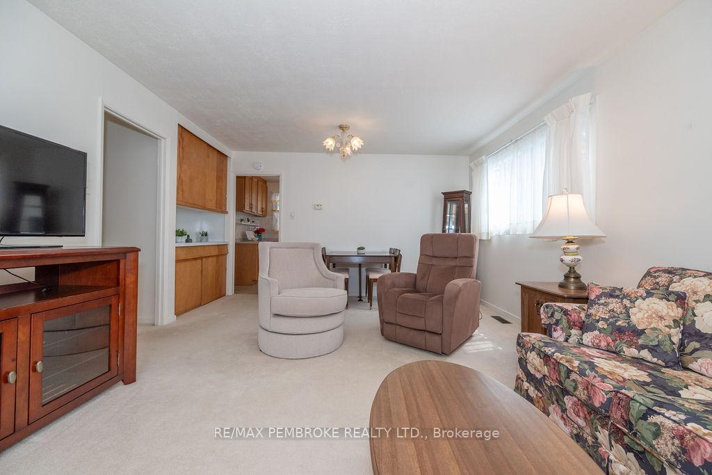 Photo 23 of 92 Glendale Avenue, Deep River — HOMEH