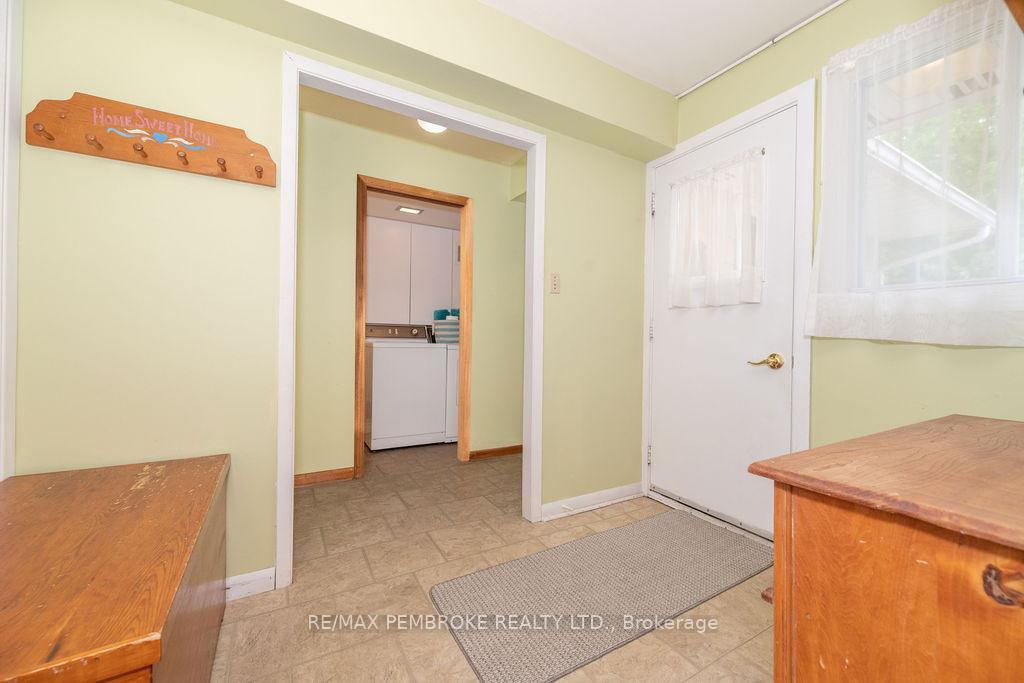 Photo 33 of 92 Glendale Avenue, Deep River — HOMEH
