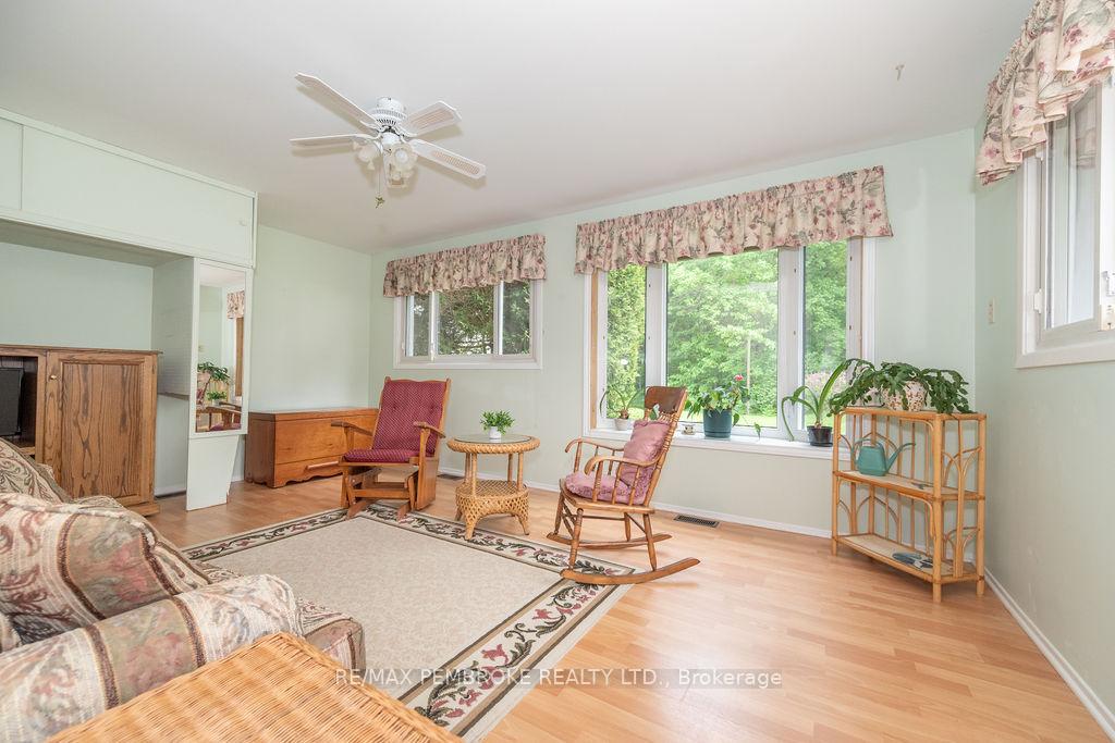 Photo 38 of 92 Glendale Avenue, Deep River — HOMEH