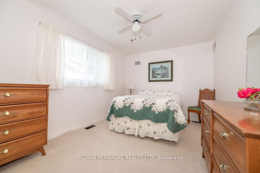 Photo 40 of 92 Glendale Avenue, Deep River — HOMEH