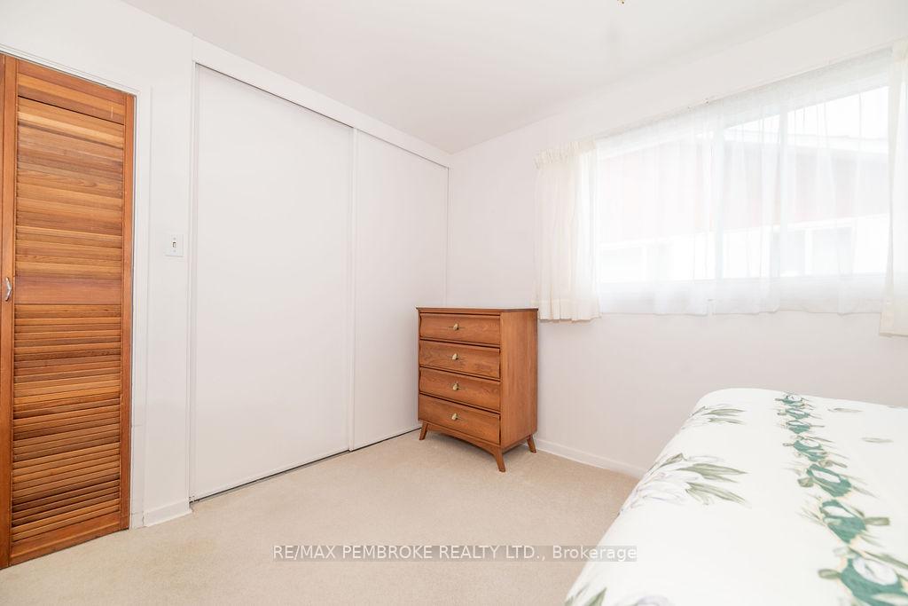 Photo 42 of 92 Glendale Avenue, Deep River — HOMEH