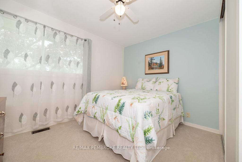 Photo 43 of 92 Glendale Avenue, Deep River — HOMEH