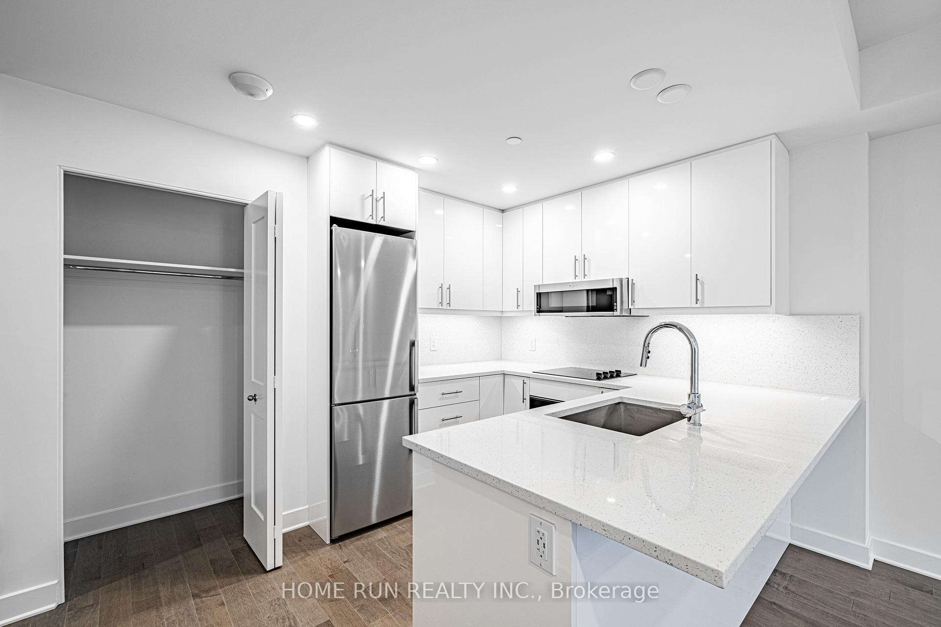 Photo 2 of Unit 909, 180 George Street, Ottawa, Lower Town/Byward Market — HOMEH