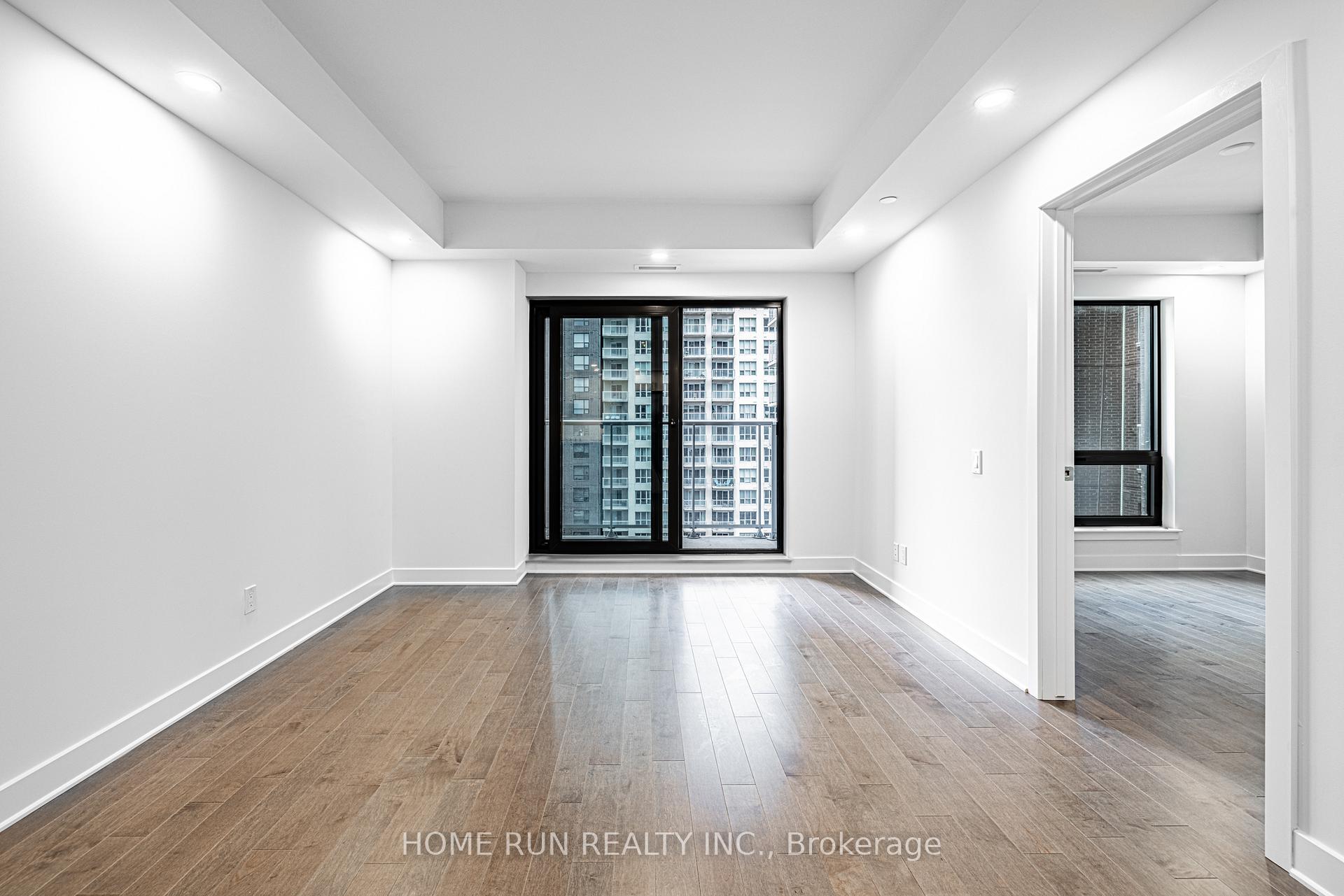 Photo 4 of Unit 909, 180 George Street, Ottawa, Lower Town/Byward Market — HOMEH