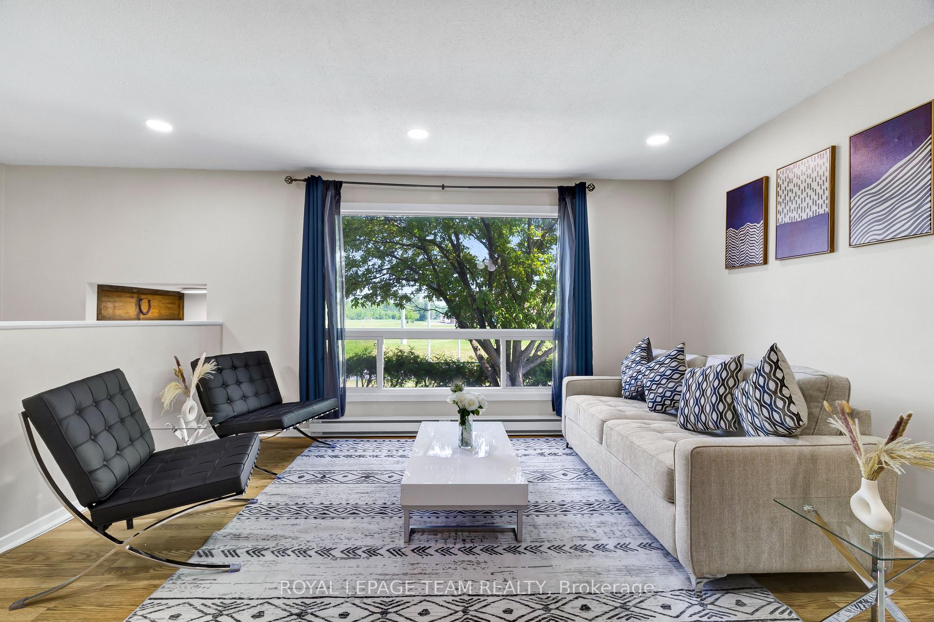 Photo 8 of Unit L, 5 Banner Road, Ottawa, Sheahan Estates/Trend Village — HOMEH