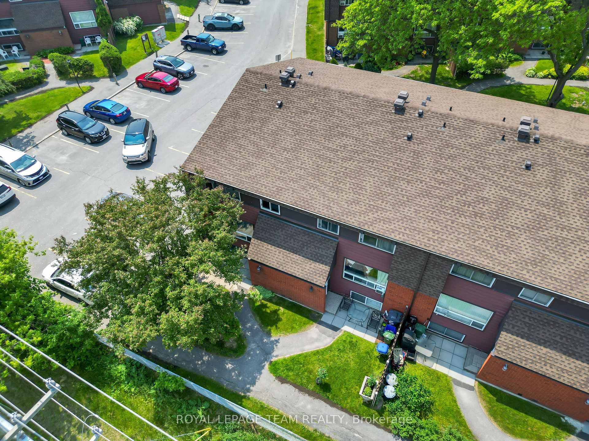 Photo 24 of Unit L, 5 Banner Road, Ottawa, Sheahan Estates/Trend Village — HOMEH