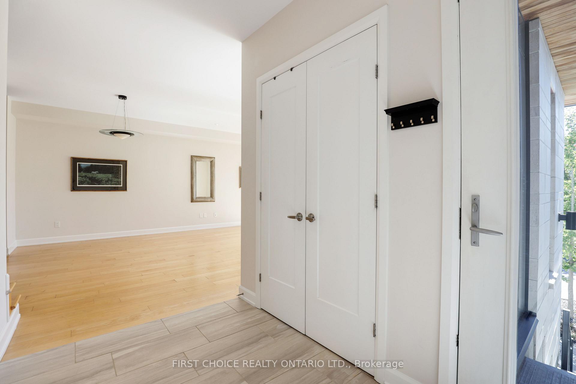 Photo 3 of 127 Clegg Street, Ottawa, Ottawa East — HOMEH