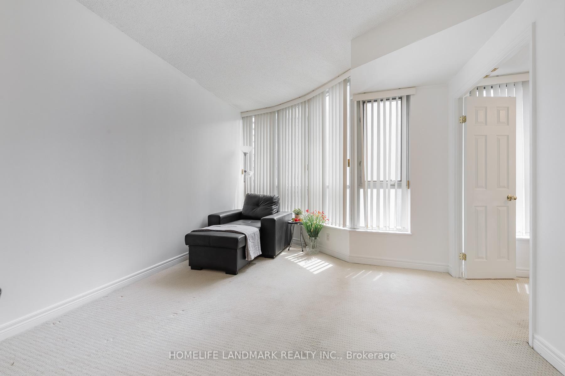 Photo 8 of Unit 1101, 55 Bloor Street E, Toronto, Church-Yonge Corridor — HOMEH