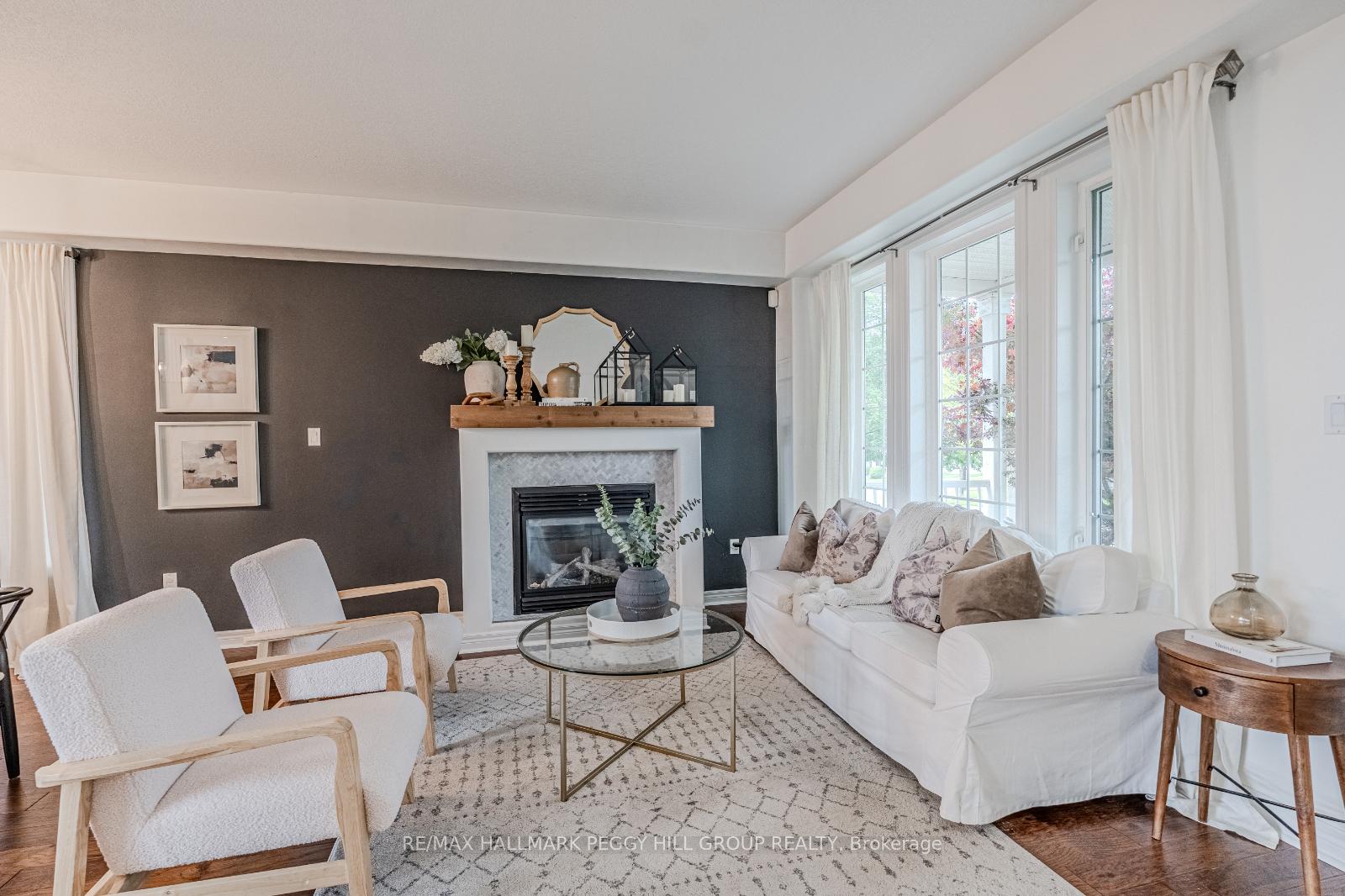 Photo 3 of 109 Birkhall Place, Barrie, Innis-Shore — HOMEH