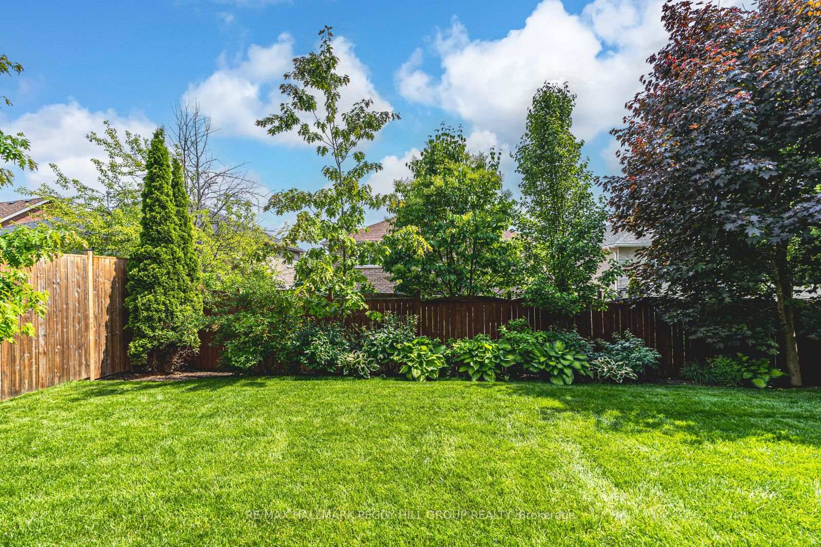 Photo 32 of 109 Birkhall Place, Barrie, Innis-Shore — HOMEH