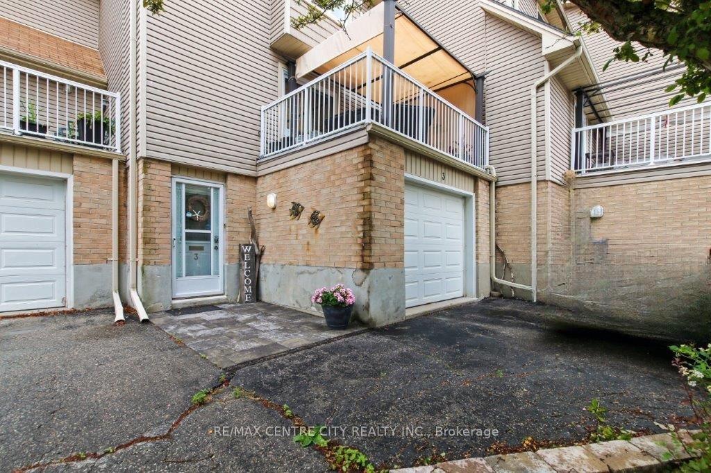 Photo 2 of Unit 3, 301 Carlow Road, Central Elgin, Rural Central Elgin — HOMEH
