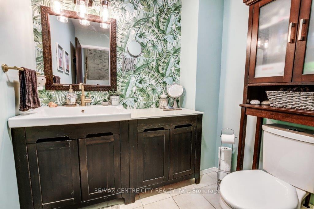 Photo 16 of Unit 3, 301 Carlow Road, Central Elgin, Rural Central Elgin — HOMEH