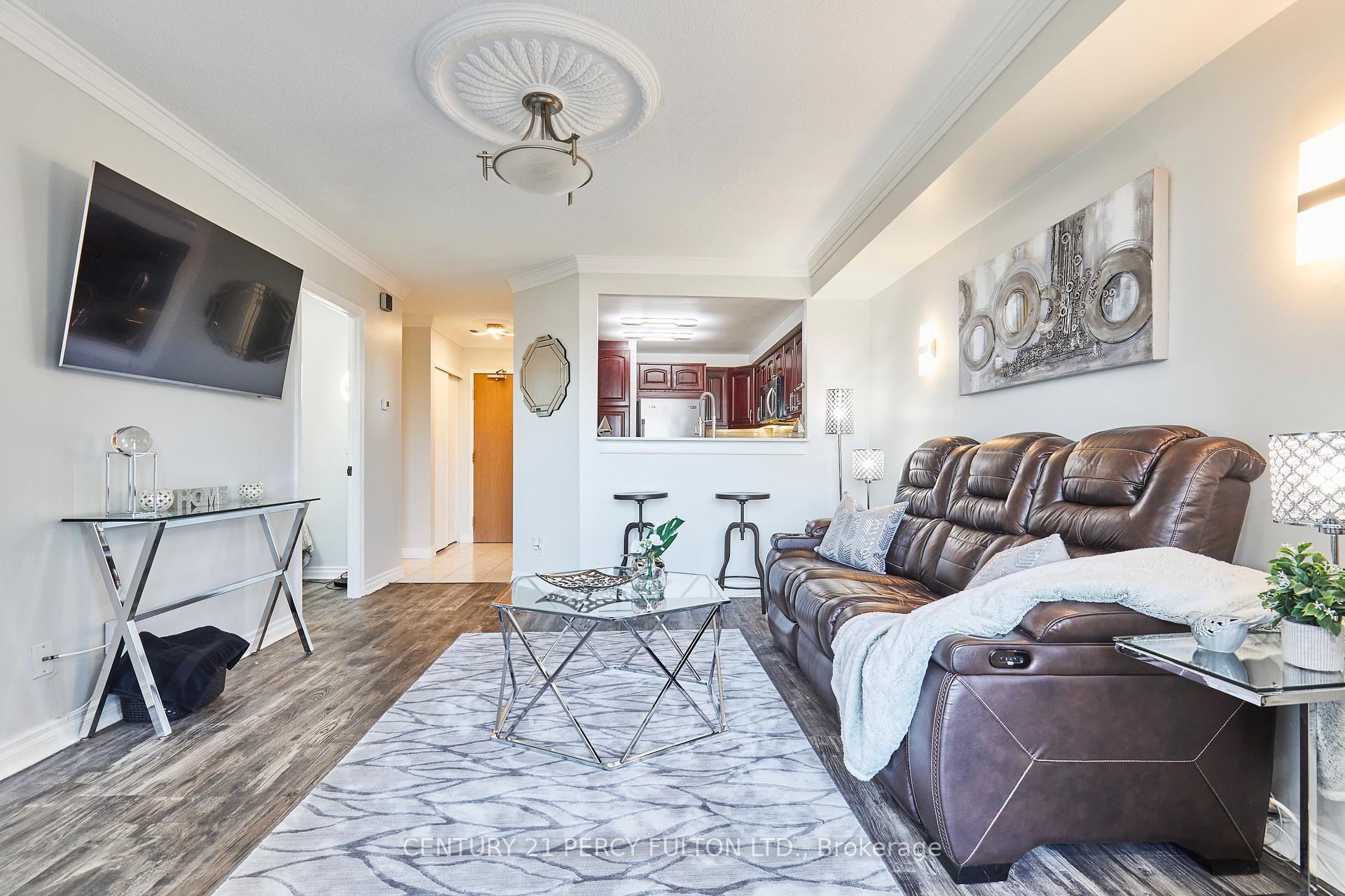 Photo 15 of Unit 702, 711 Rossland Road E, Whitby, Pringle Creek — HOMEH