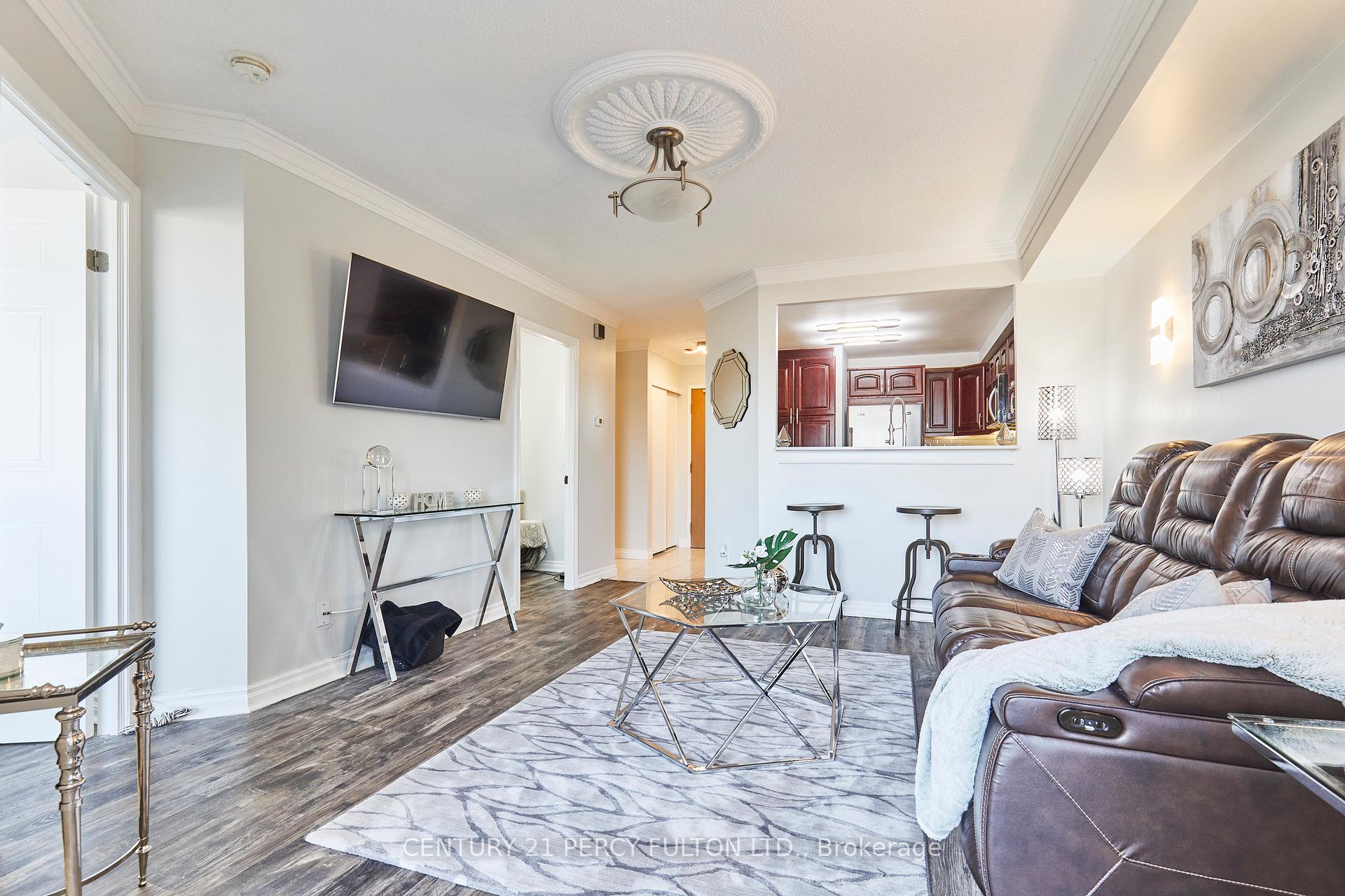 Photo 17 of Unit 702, 711 Rossland Road E, Whitby, Pringle Creek — HOMEH