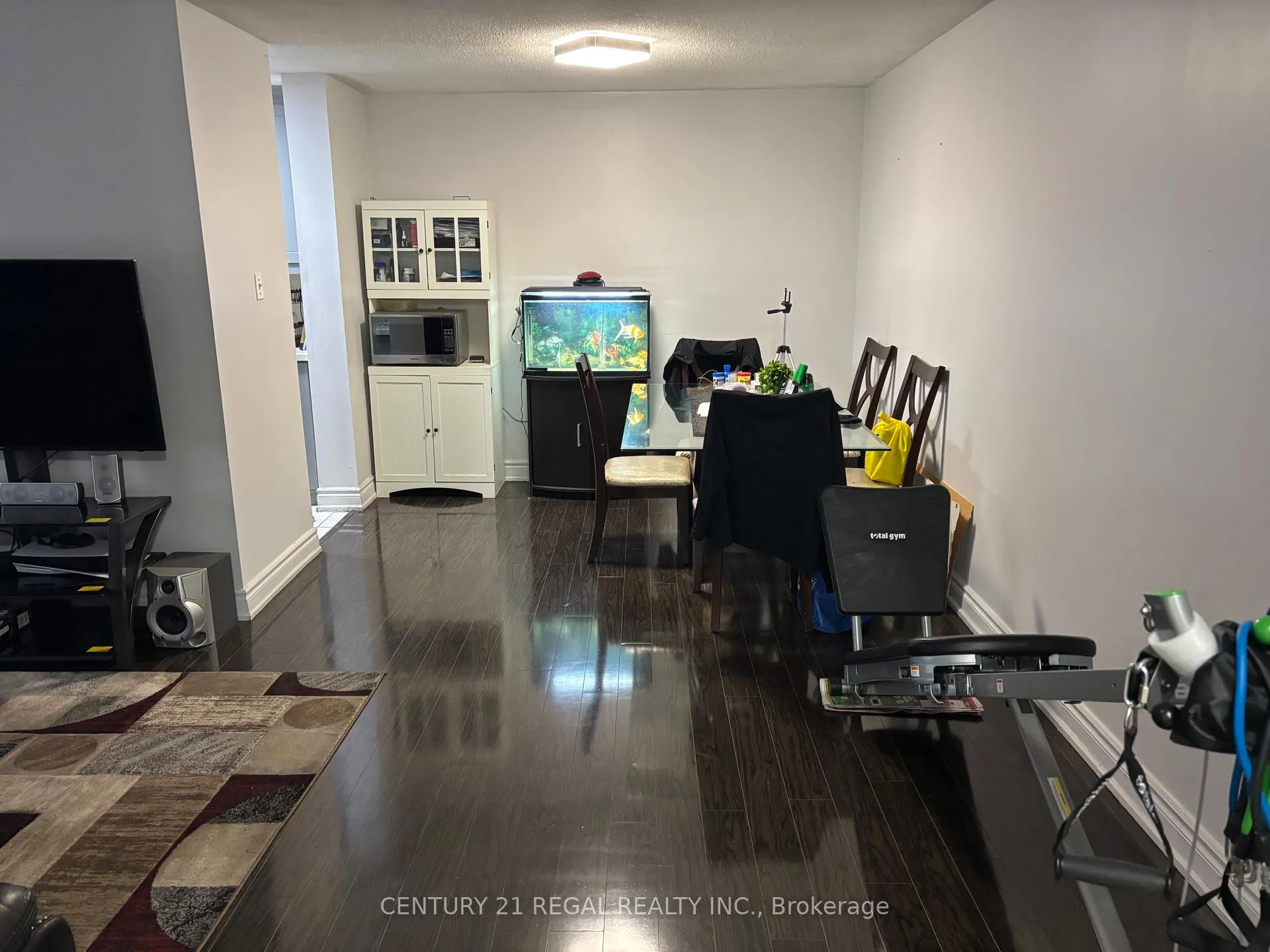 Photo 4 of Unit 106, 21 Knightsbridge Road, Brampton, Queen Street Corridor — HOMEH