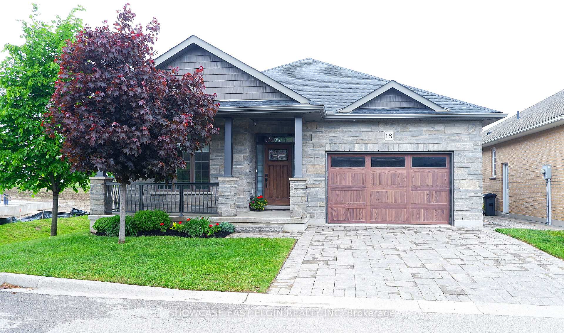 Photo 1 of Unit 18, 132 Robin Ridge Drive, Central Elgin, Belmont — HOMEH