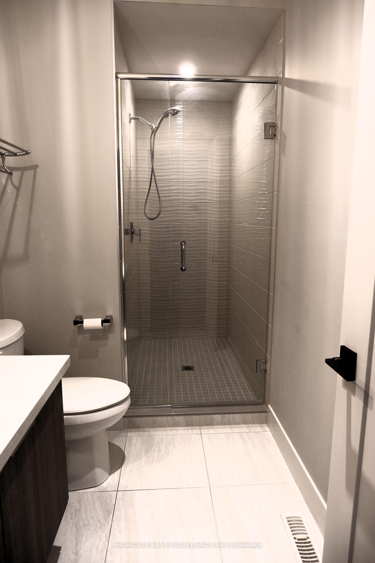 Photo 11 of Unit 18, 132 Robin Ridge Drive, Central Elgin, Belmont — HOMEH