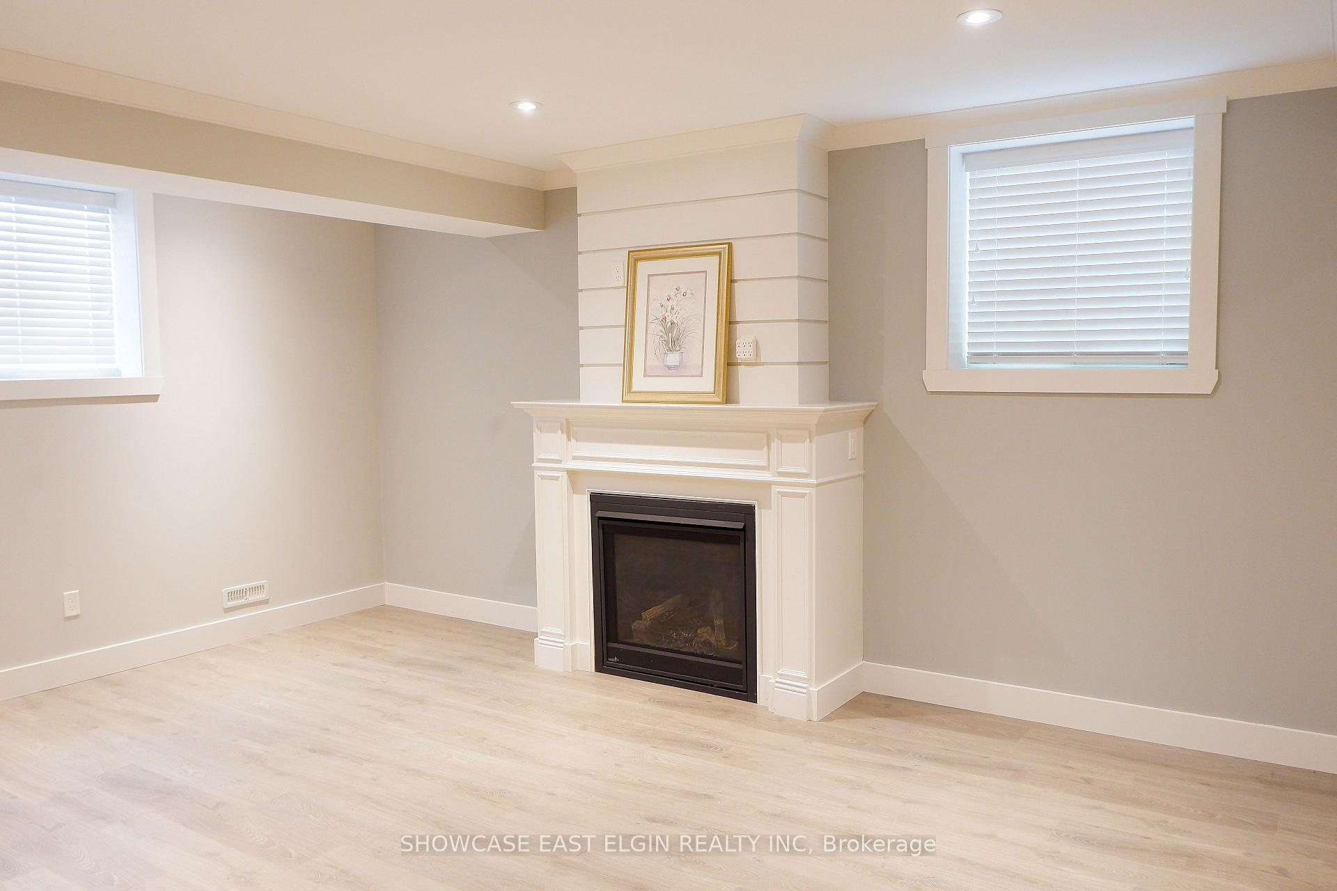 Photo 18 of Unit 18, 132 Robin Ridge Drive, Central Elgin, Belmont — HOMEH