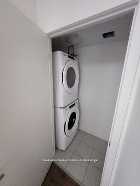 Photo 4 of Unit 2501, 55 Duke Street W, Kitchener — HOMEH