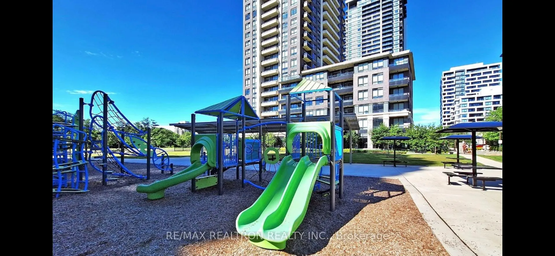 Photo 16 of Unit 903, 15 Water Walk Drive, Markham, Unionville — HOMEH