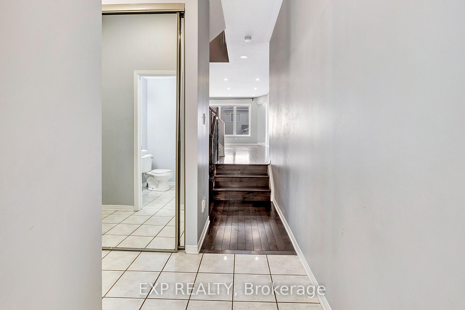 Photo 5 of 361 Bakewell Crescent, Ottawa, Barrhaven - Strandherd — HOMEH