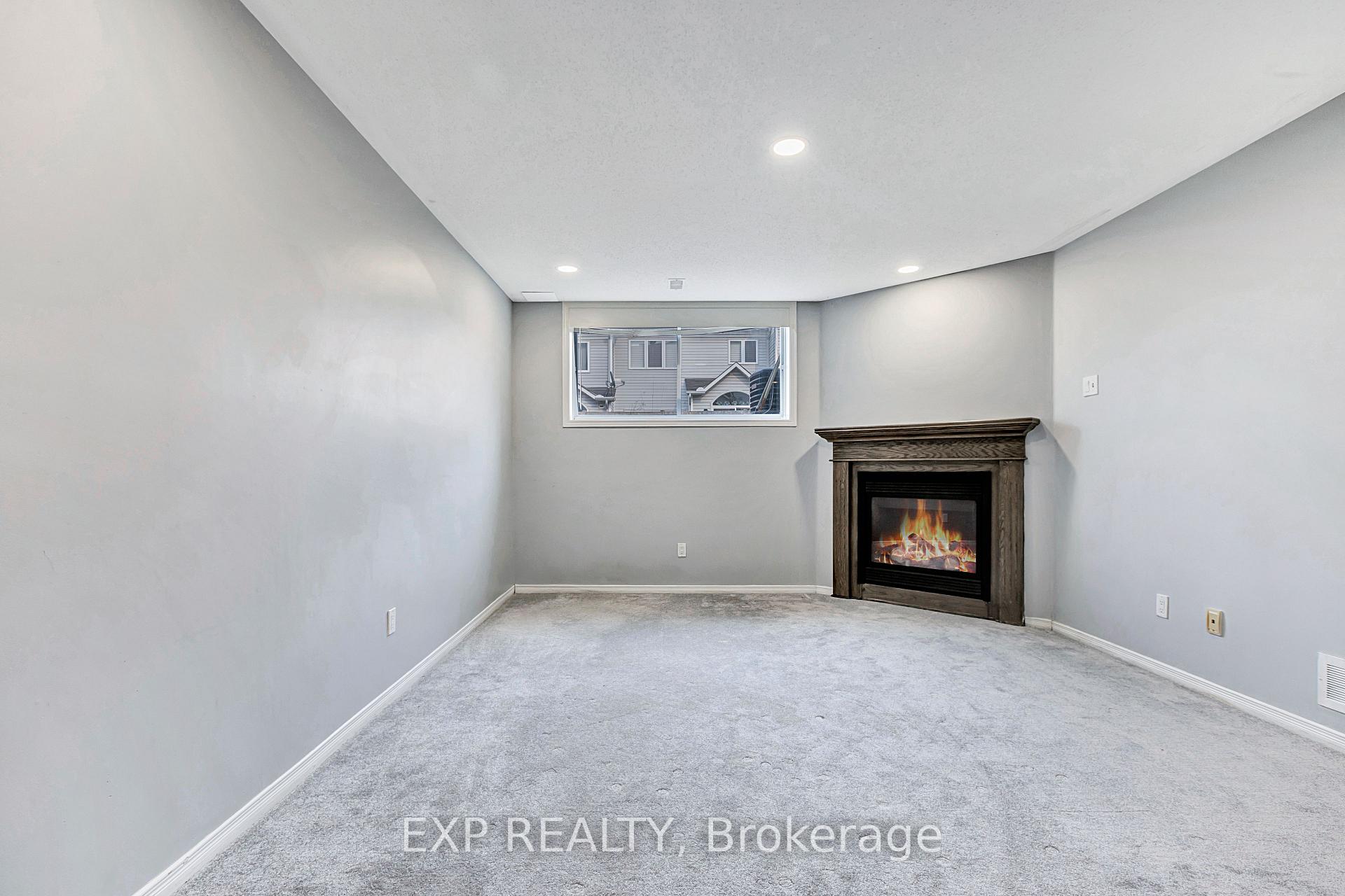 Photo 15 of 361 Bakewell Crescent, Ottawa, Barrhaven - Strandherd — HOMEH