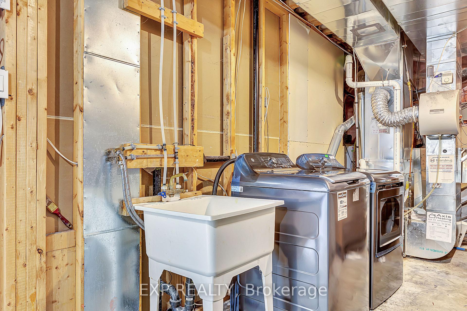 Photo 17 of 361 Bakewell Crescent, Ottawa, Barrhaven - Strandherd — HOMEH