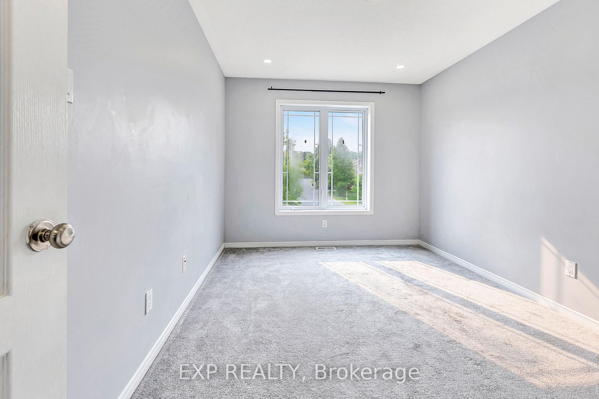 Photo 21 of 361 Bakewell Crescent, Ottawa, Barrhaven - Strandherd — HOMEH
