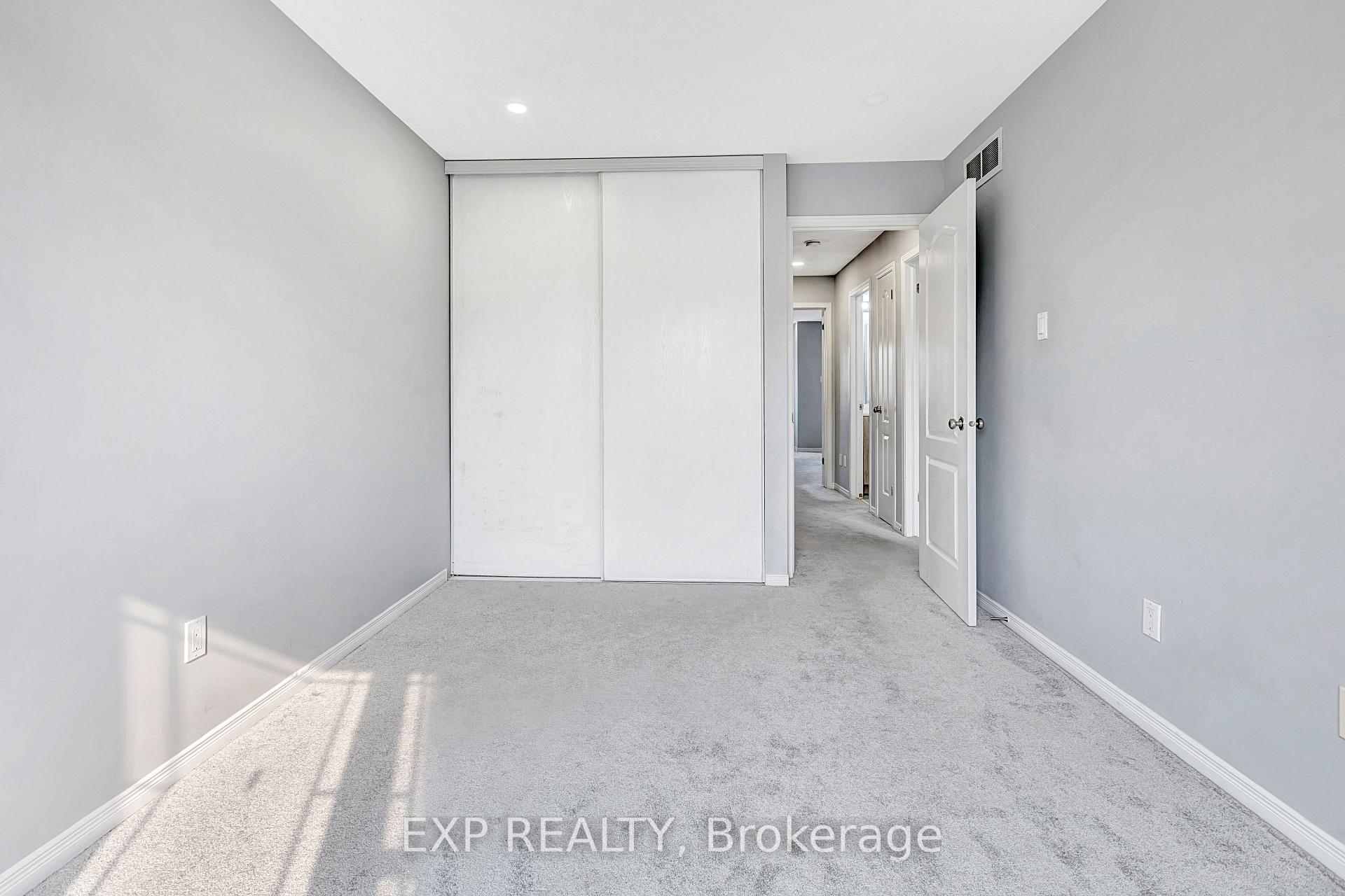 Photo 23 of 361 Bakewell Crescent, Ottawa, Barrhaven - Strandherd — HOMEH