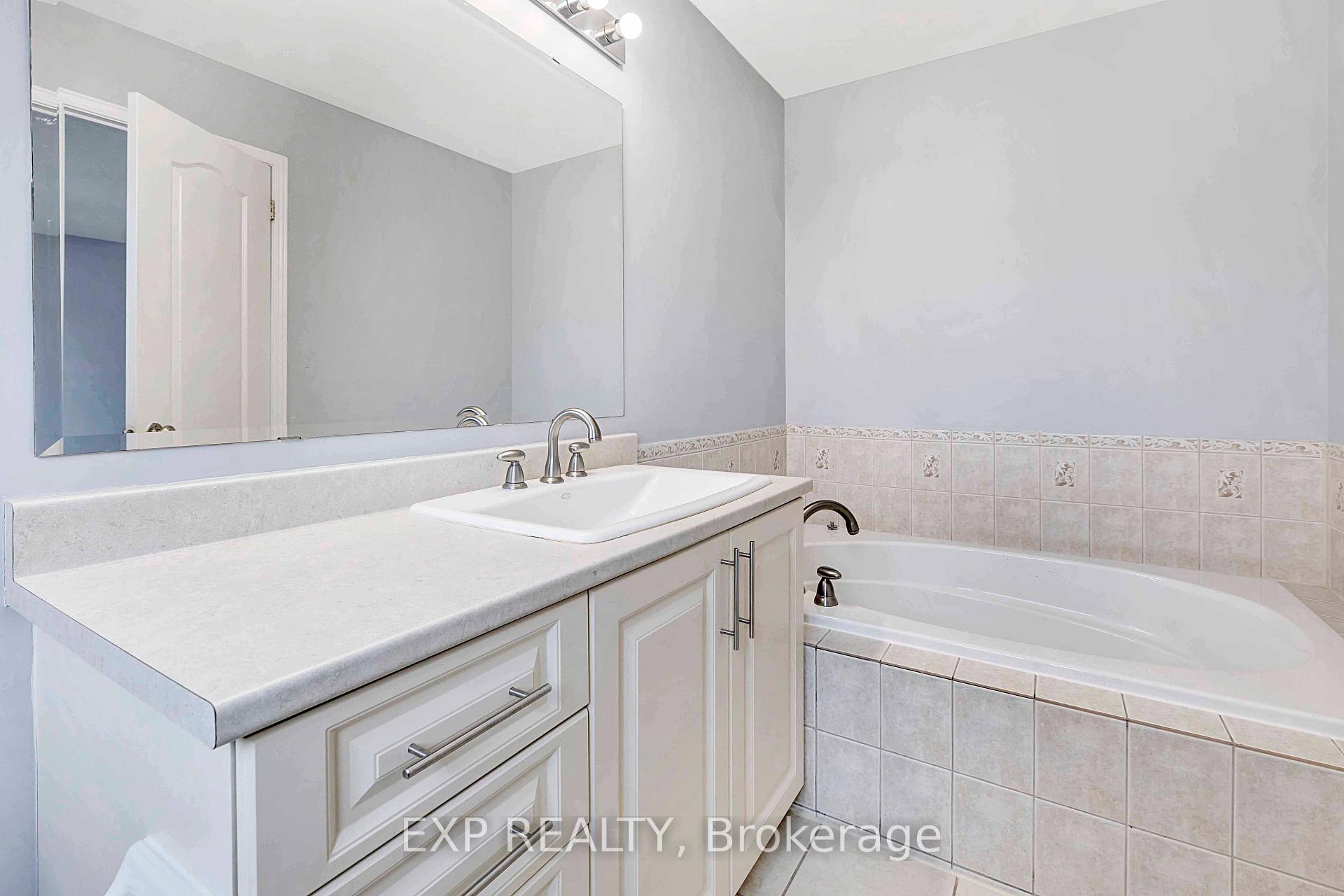Photo 30 of 361 Bakewell Crescent, Ottawa, Barrhaven - Strandherd — HOMEH