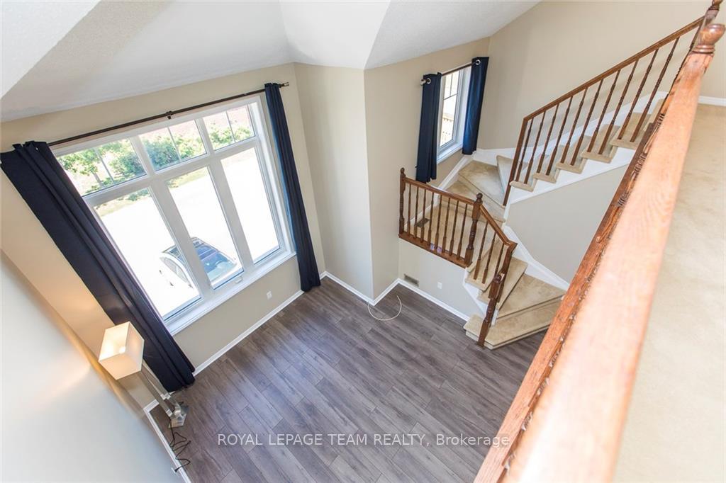 Photo 14 of 603 Reardon Private, Ottawa, Heron Gate/Industrial Park — HOMEH