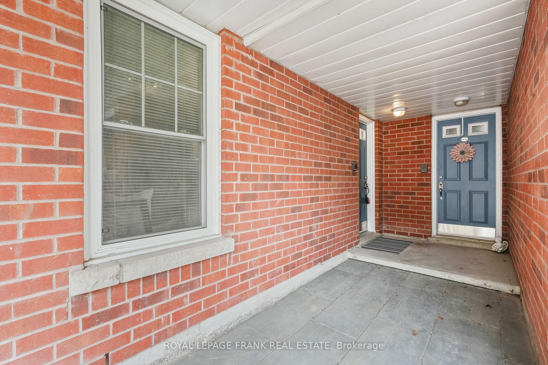 Photo 5 of Unit D-13, 1663 Nash Road, Clarington, Courtice — HOMEH