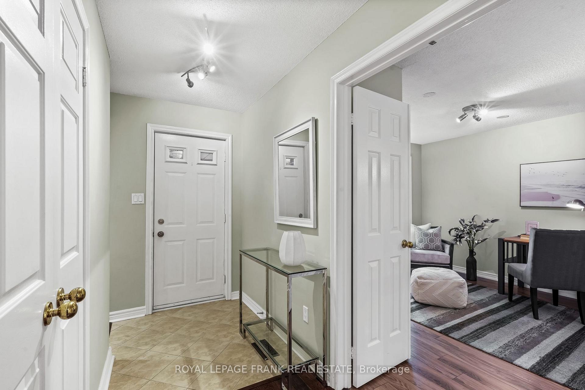 Photo 8 of Unit D-13, 1663 Nash Road, Clarington, Courtice — HOMEH