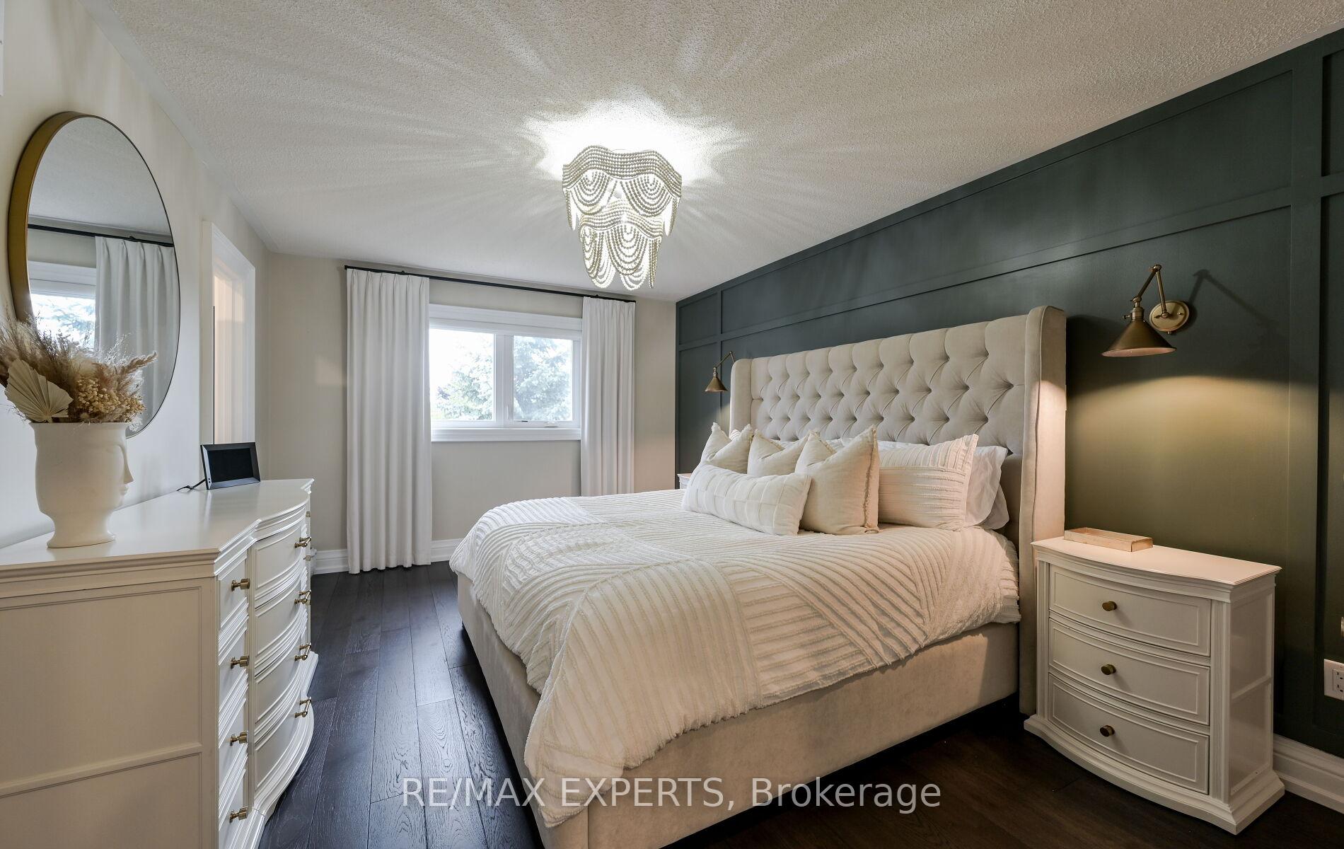 Photo 29 of Unit Main, 33 Emily Carr Crescent, Caledon, Bolton West — HOMEH