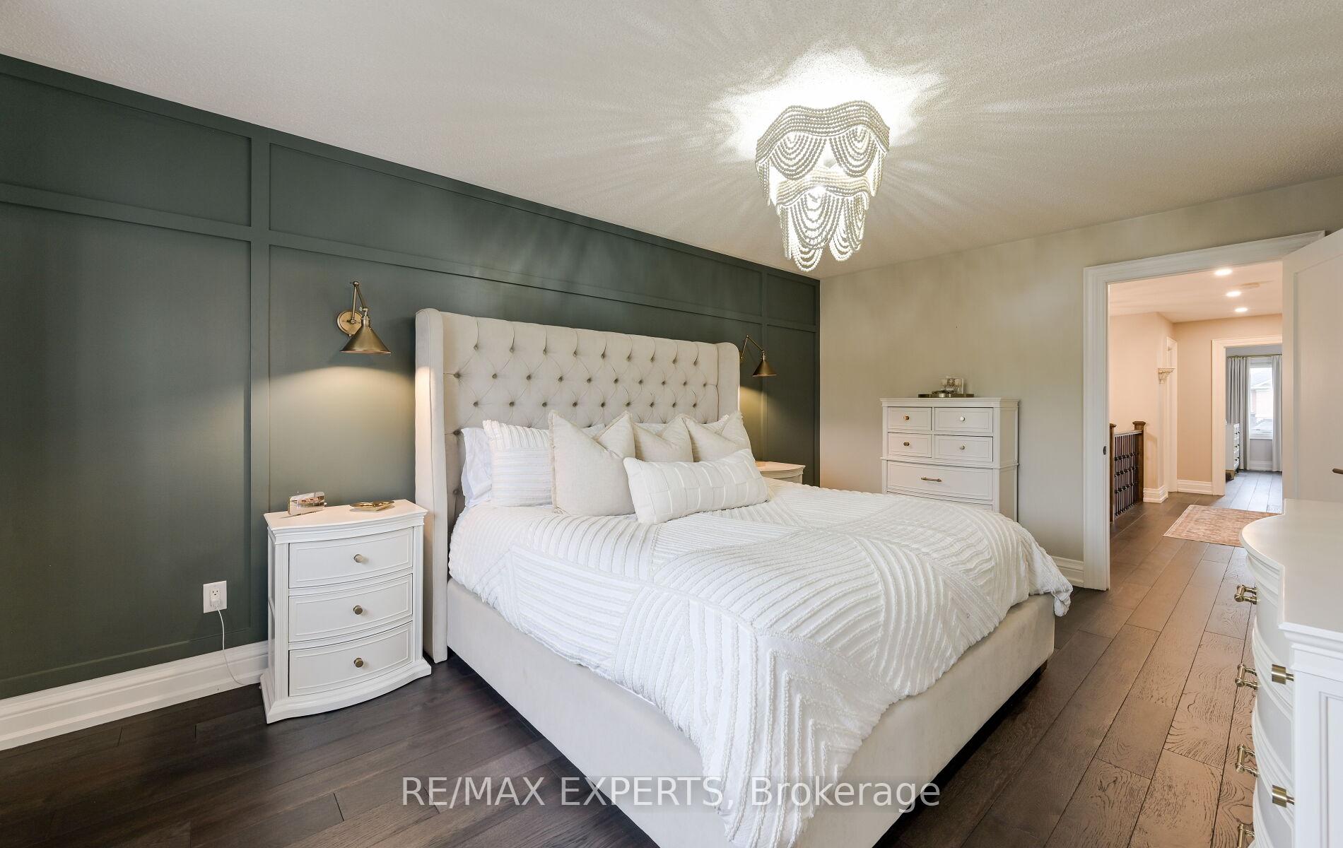 Photo 31 of Unit Main, 33 Emily Carr Crescent, Caledon, Bolton West — HOMEH