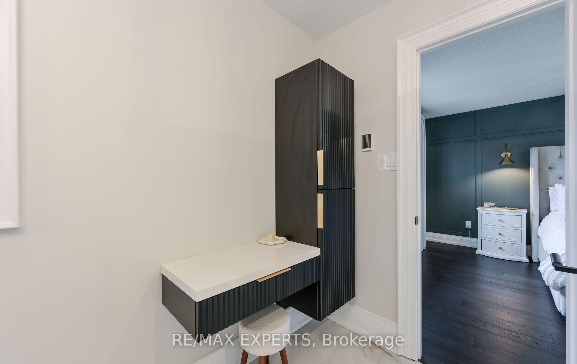 Photo 41 of Unit Main, 33 Emily Carr Crescent, Caledon, Bolton West — HOMEH