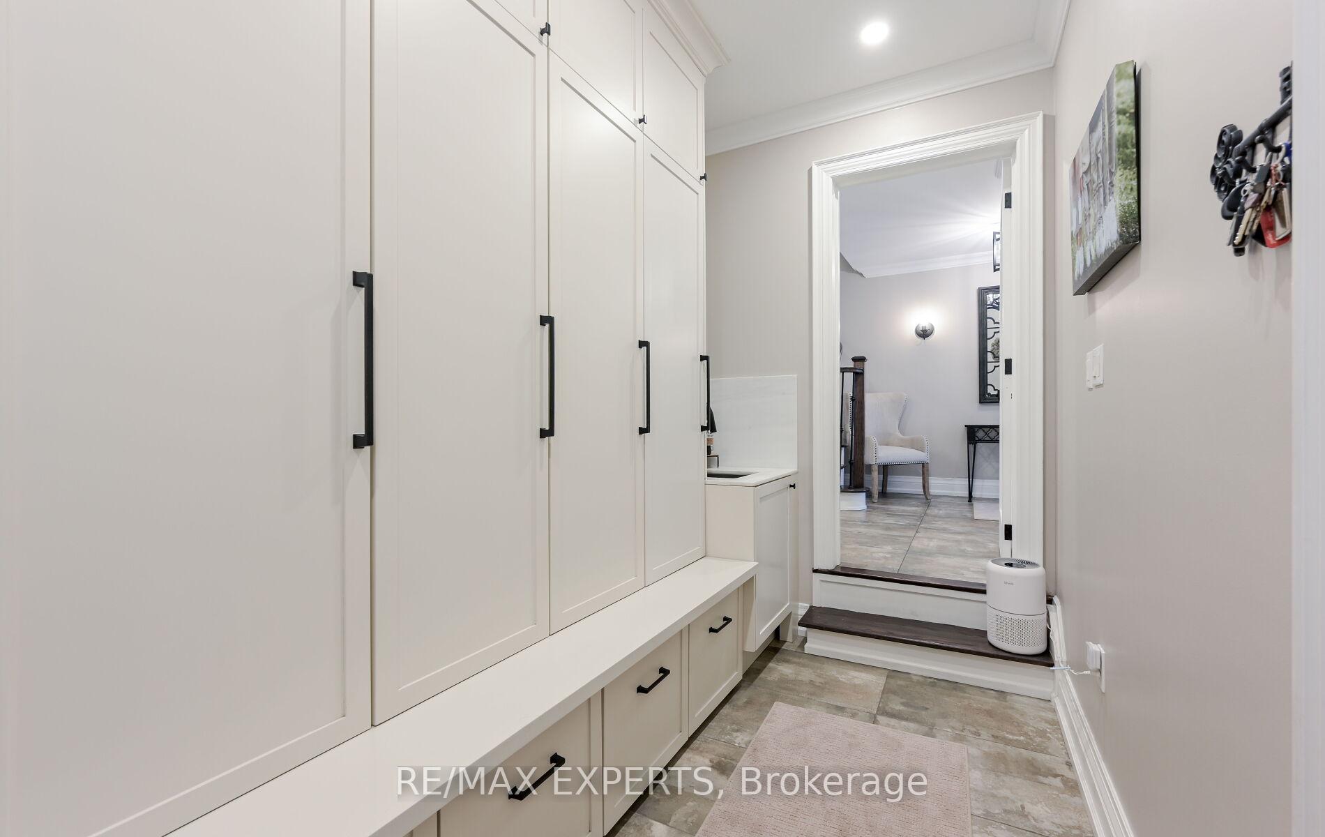 Photo 50 of Unit Main, 33 Emily Carr Crescent, Caledon, Bolton West — HOMEH