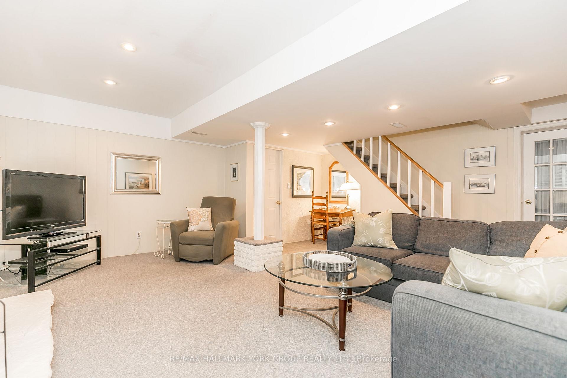 Photo 30 of 133 Gurnett Street, Aurora, Aurora Village — HOMEH