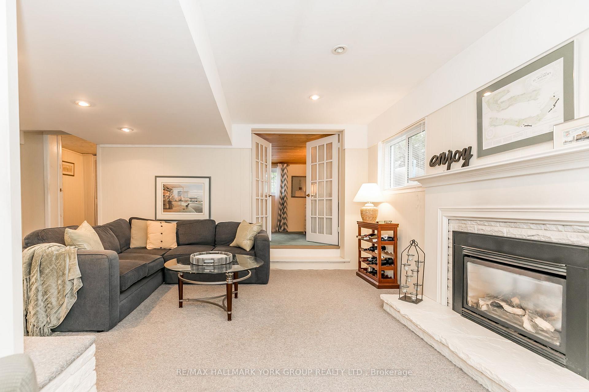 Photo 32 of 133 Gurnett Street, Aurora, Aurora Village — HOMEH